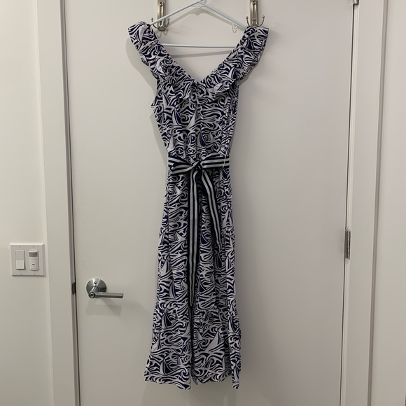 NWT VineyardVines sleeveless ruffle neck sailboat sundress with grosgrain ribbon - Picture 1 of 6